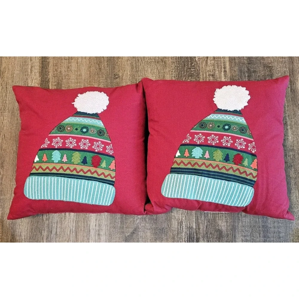 Christmas Throw Pillows Set Of 2 Winter Hat Holiday Decor Farmhouse Cottage Cozy